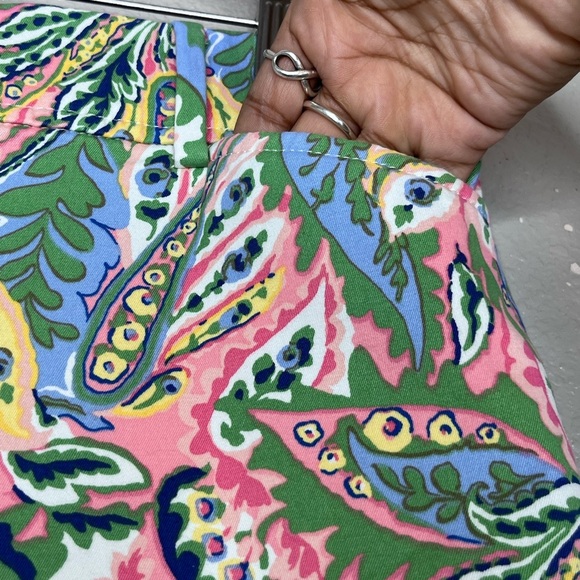 Talbots Botanical Tropical Travel Casual Sz 8 Perfect Shorts - Picture 8 of 16